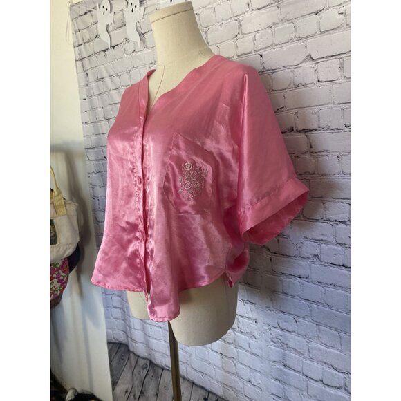 ⭐ 3/$15 Vintage Nicole Small Pink Satin Button Up Cropped PJ Short Set - Picture 11 of 11